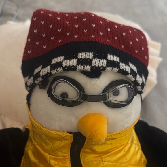 Hugsy - Picture 5 of 6